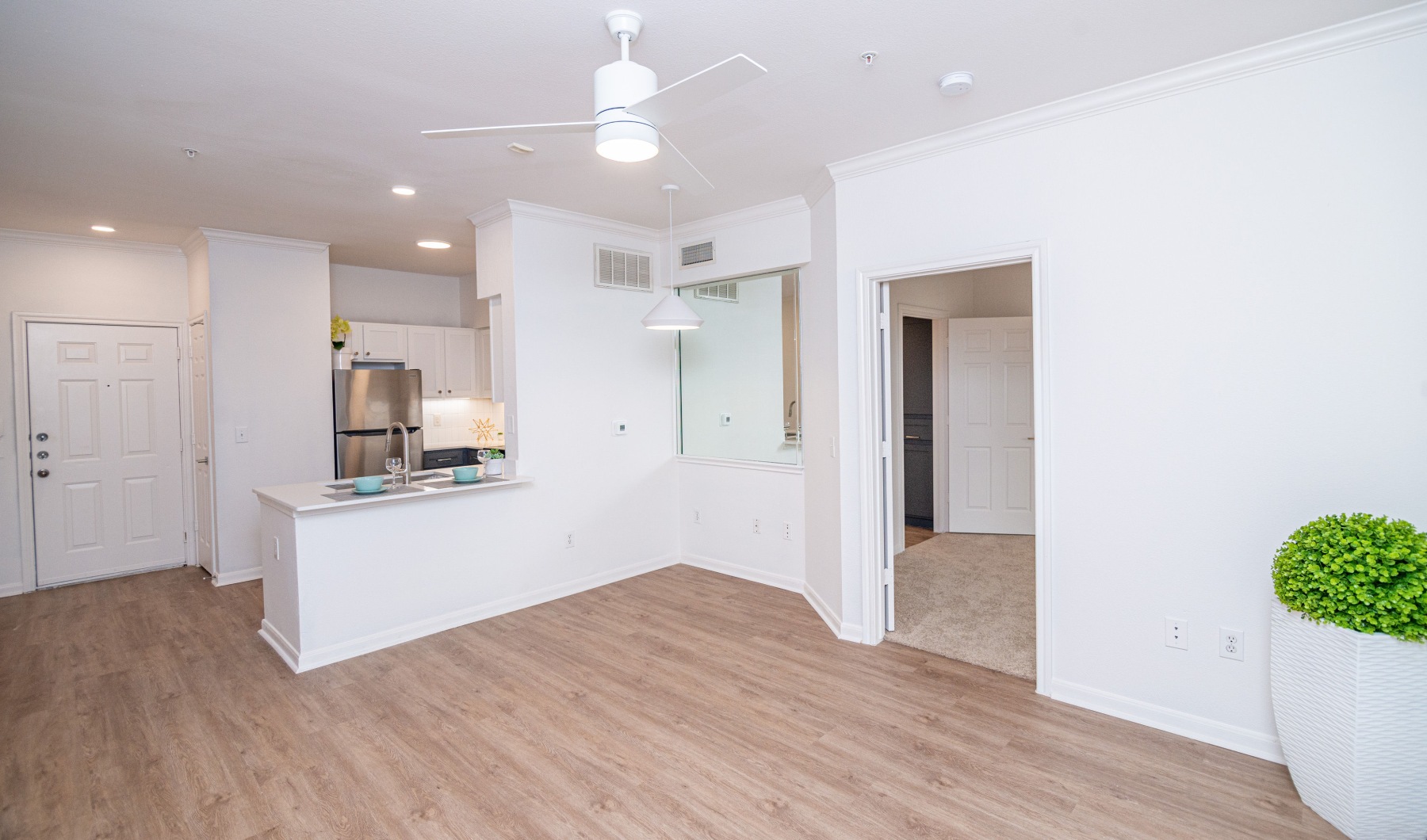 Large apartments in Houston under 1400 Large apartments in Houston under 1400
